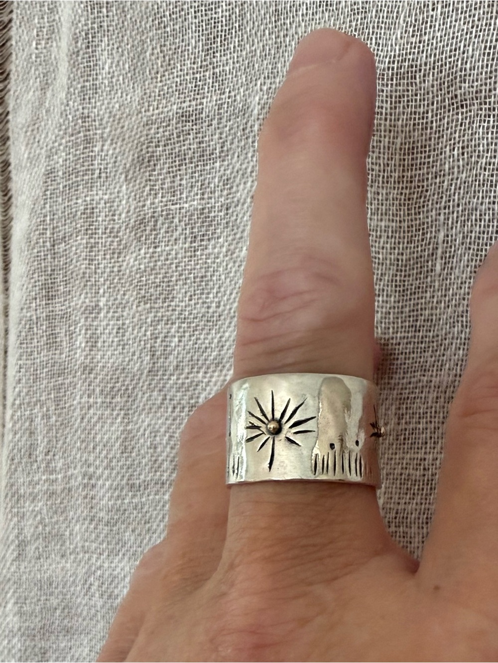 Sundance Silver Ring - Picture 7 of 10
